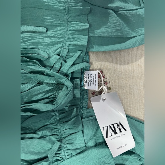 Zara top - new with tags - Picture 3 of 3